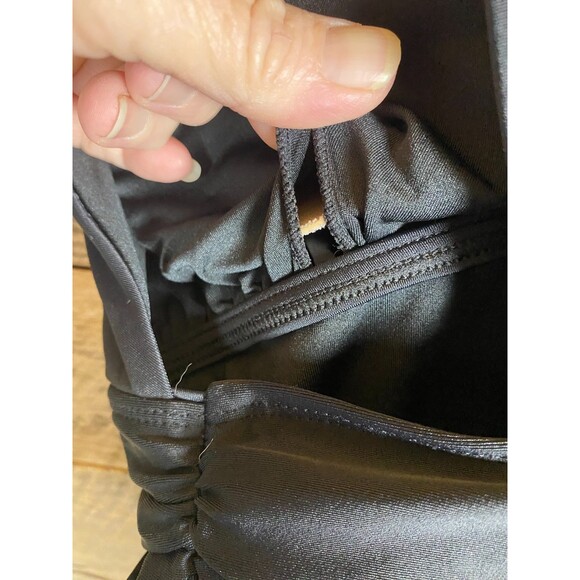 Black One-Piece Women's Size L Swimsuit Nylon Spandex Padded - Picture 7 of 10